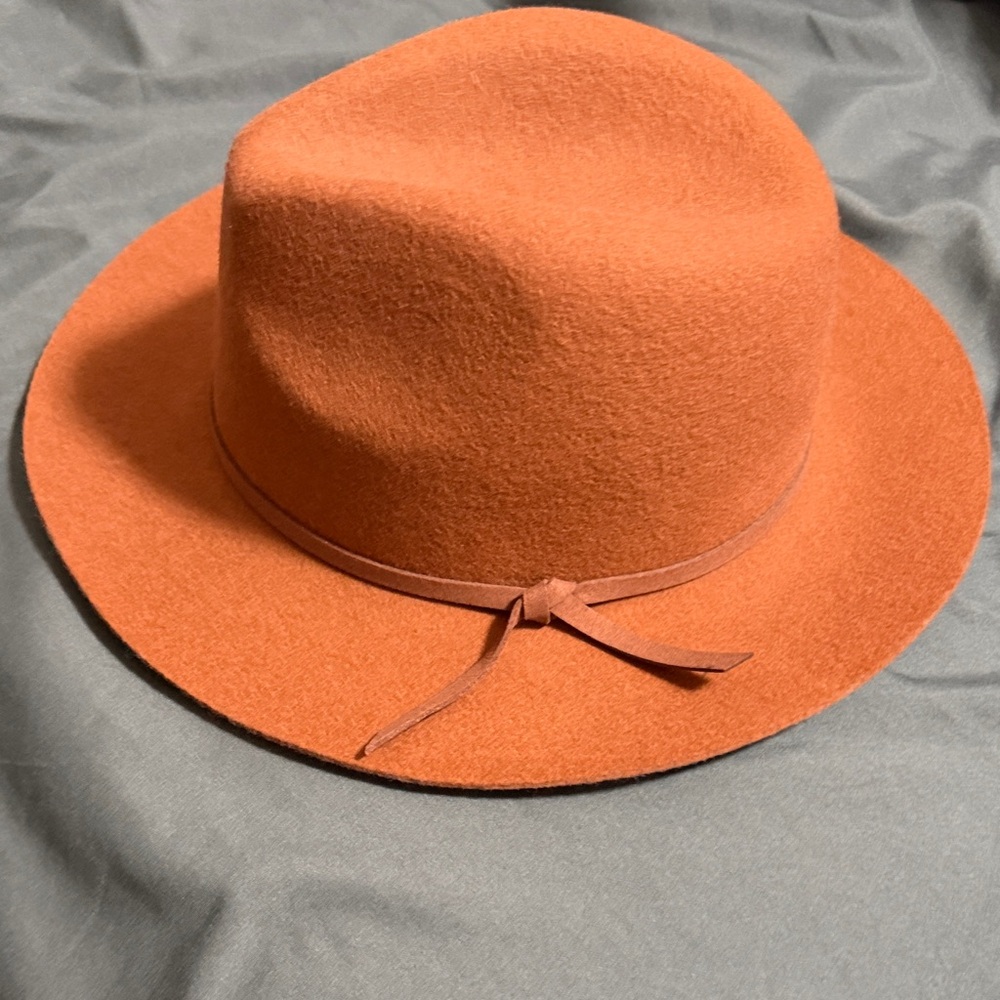 House of Harlow 1960 Orange Wide-Brim Felt Fedora